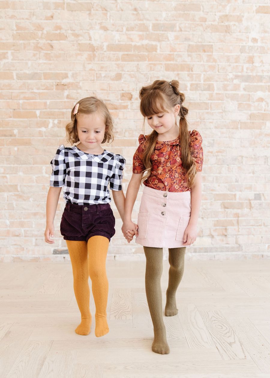 Little Stocking Co Cable Knit Tights: White - Lagoon Baby + Toy Shoppe -  Girls Tights Canada - Little Stocking Co. Vancouver